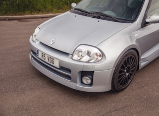 2002 RENAULT CLIO V6 PHASE 1 