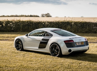 2013 AUDI R8 V10 PLUS