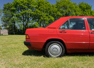 1992 MERCEDES-BENZ (W201) 190E