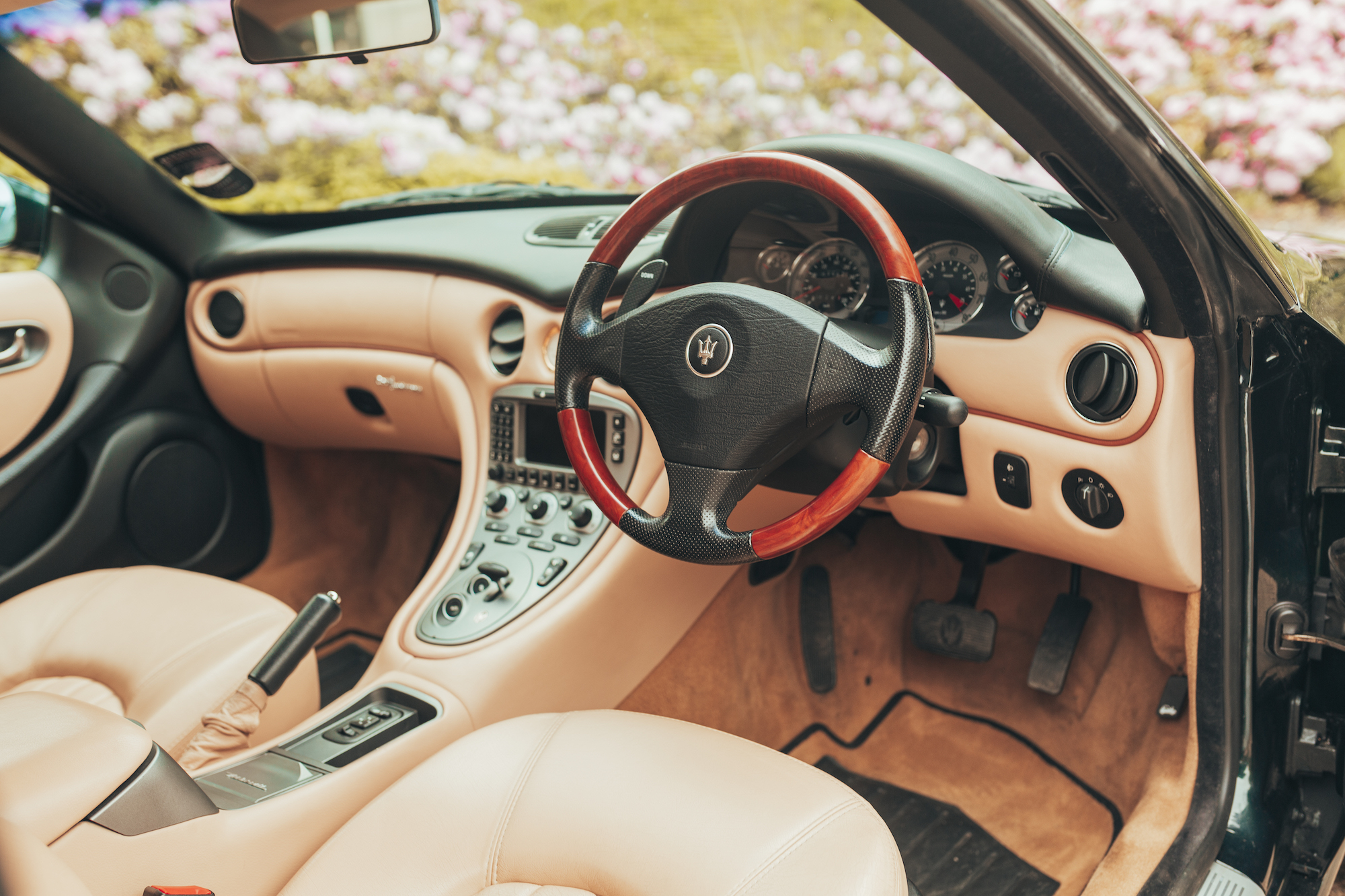 まーページ Zebra MC330X-GJ3EG4NA Handheld Computer- Barcodesinc.com