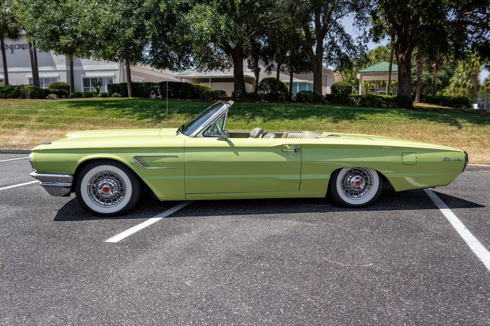 1965 FORD THUNDERBIRD for sale in Summerfield, FL, USA, image size:1263x842