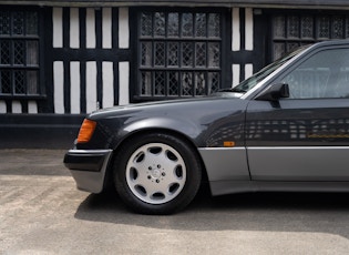 1991 MERCEDES-BENZ (W124) 500E