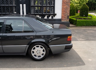 1991 MERCEDES-BENZ (W124) 500E