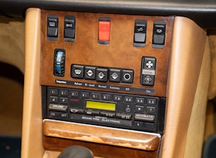 1983 MERCEDES-BENZ (W126) 380 SEC COUPE