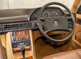 1983 MERCEDES-BENZ (W126) 380 SEC COUPE