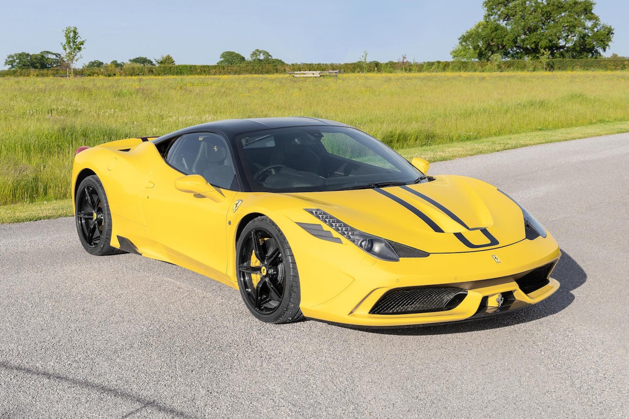 2015 FERRARI 458 SPECIALE - 2,663 MILES