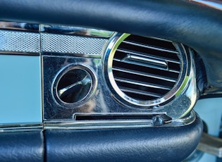 1968 MERCEDES-BENZ 280 SL PAGODA