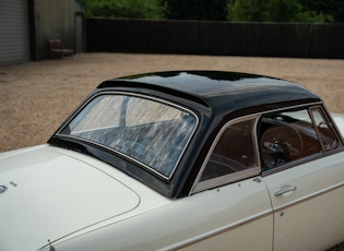 1972 MGB ROADSTER