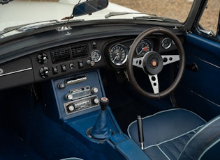 1972 MGB ROADSTER