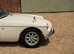 1972 MGB ROADSTER