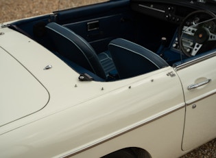 1972 MGB ROADSTER