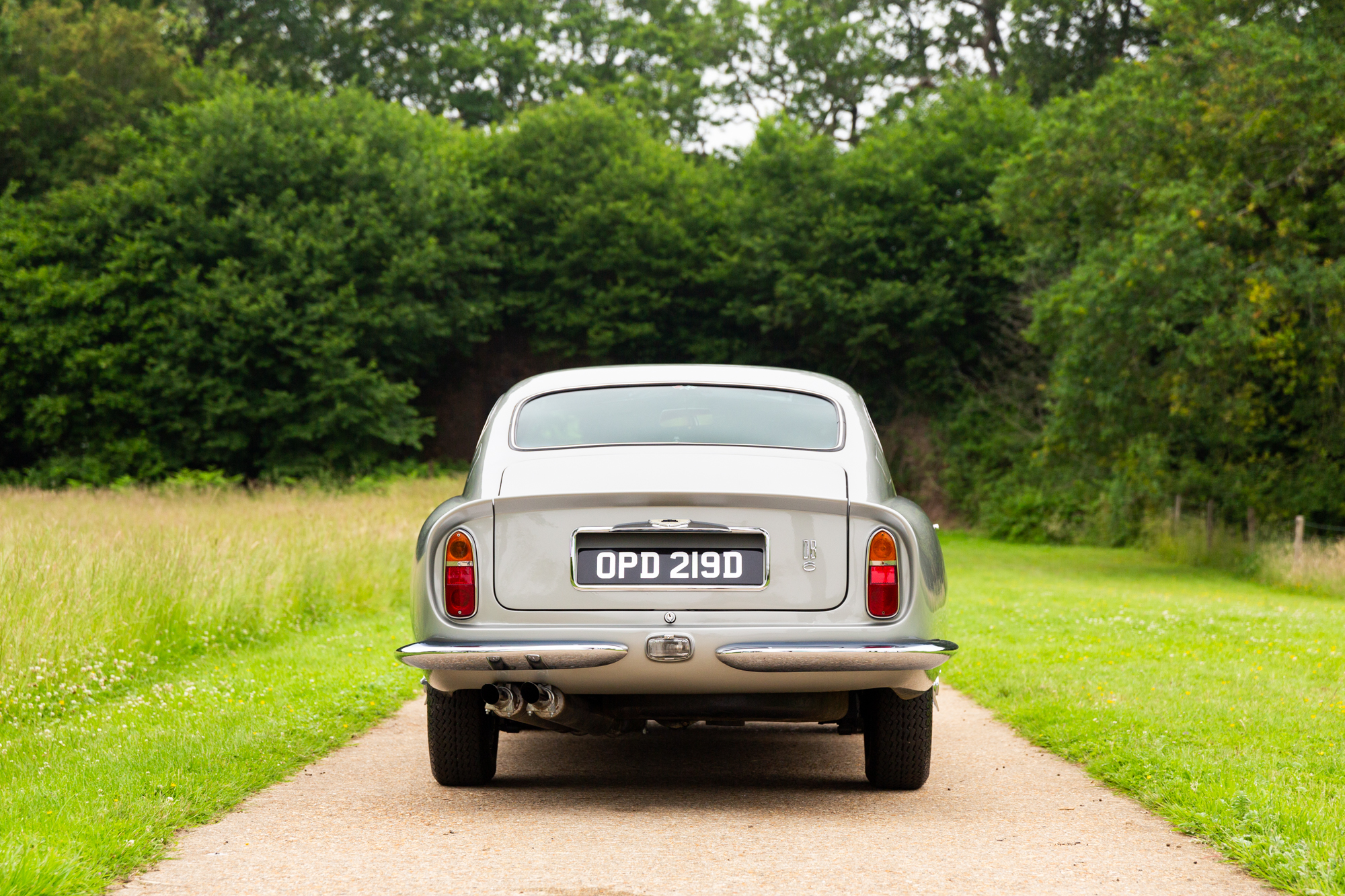 1966 ASTON MARTIN DB6 for sale by auction in Cranleigh 1966 ASTON MARTIN DB6 for sale by auction in Cranleigh