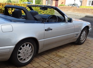 1997 MERCEDES-BENZ (R129) SL 280