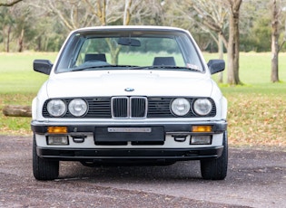 1986 BMW (E30) 320i