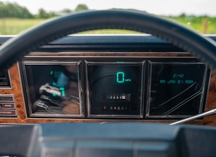 1986 LINCOLN TOWN CAR