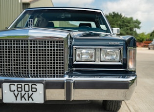 1986 LINCOLN TOWN CAR