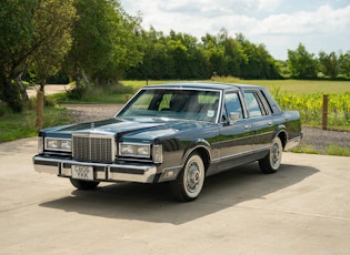 1986 LINCOLN TOWN CAR