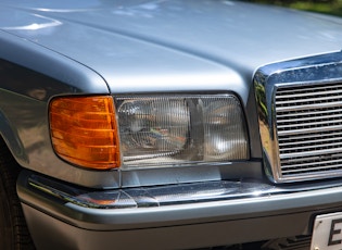 1987 MERCEDES-BENZ (W126) 300 SE - 20,475 MILES