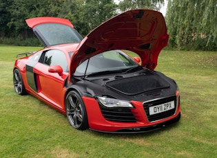 2011 AUDI R8 4.2 V8 - MANUAL