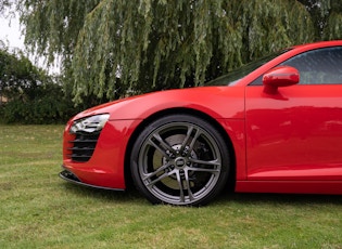 2011 AUDI R8 4.2 V8 - MANUAL