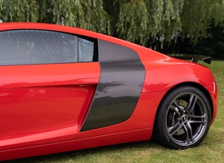 2011 AUDI R8 4.2 V8 - MANUAL