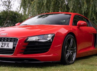 2011 AUDI R8 4.2 V8 - MANUAL