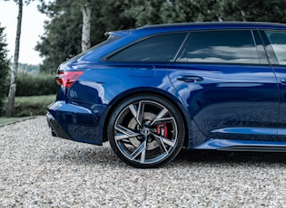 2020 AUDI (C8) RS6 AVANT - CARBON BLACK 