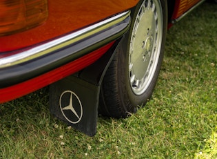 1987 MERCEDES-BENZ (R107) 300 SL