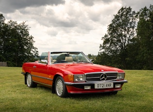 1987 MERCEDES-BENZ (R107) 300 SL