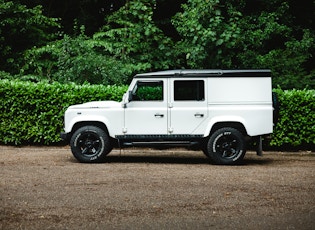 2014 LAND ROVER DEFENDER 110 XS 