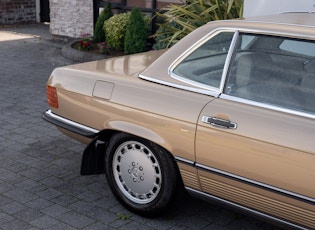 1987 MERCEDES-BENZ (R107) 300 SL - 39,865 MILES