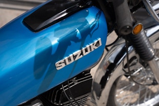 1986 SUZUKI GP100
