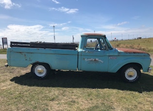 1965 FORD F100