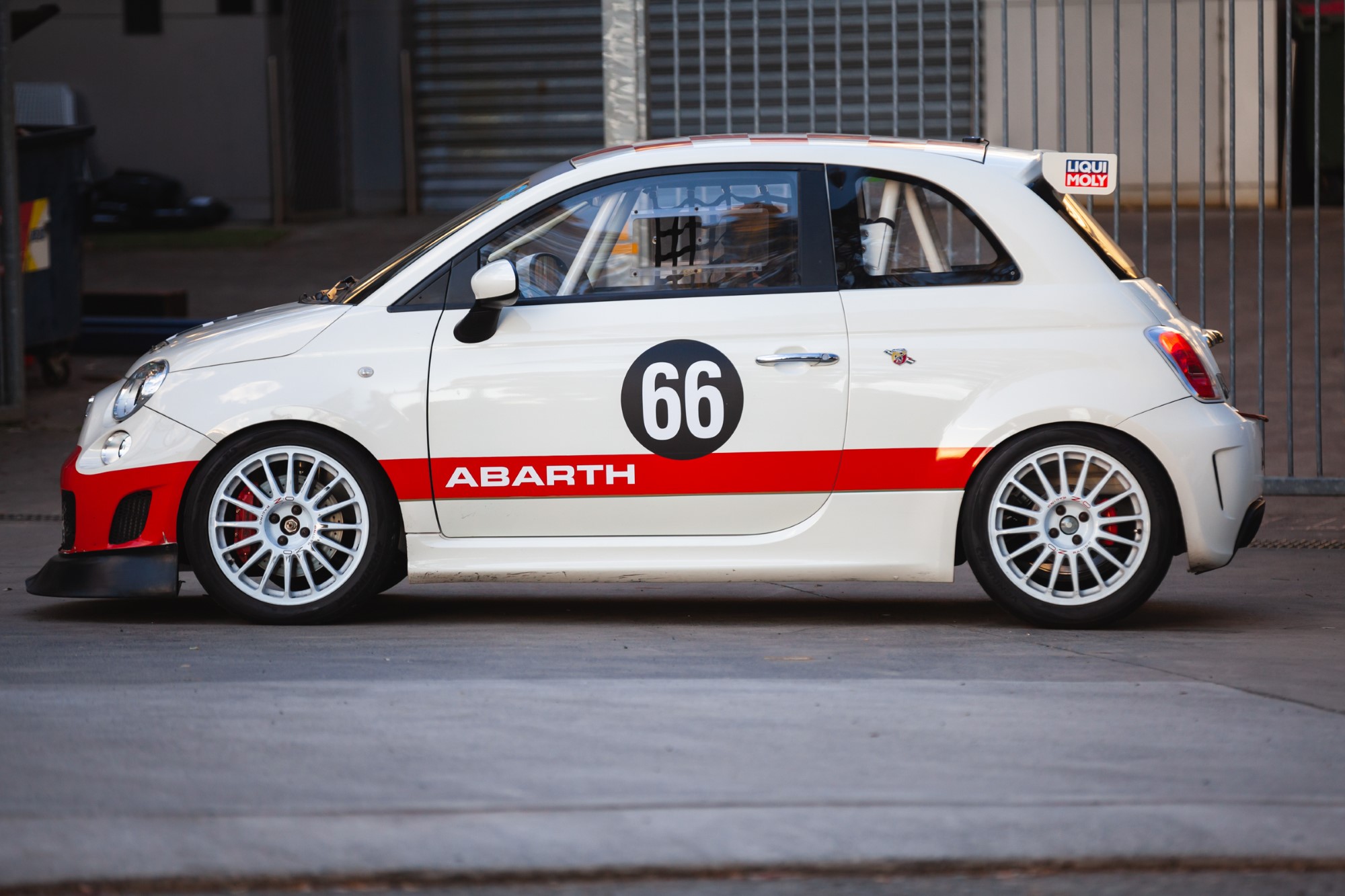 京商 ミニッツ ABARTH 695 ASSETTO CORSE 新品 未開封 GAZOOショッピング ABARTH 695 Assetto Corse ＃96 2014（1／18