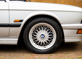 1986 BMW (E28) M5