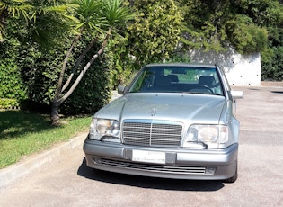 1994 MERCEDES-BENZ (W124) E 500