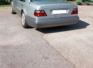 1994 MERCEDES-BENZ (W124) E 500