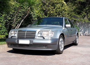 1994 MERCEDES-BENZ (W124) E 500