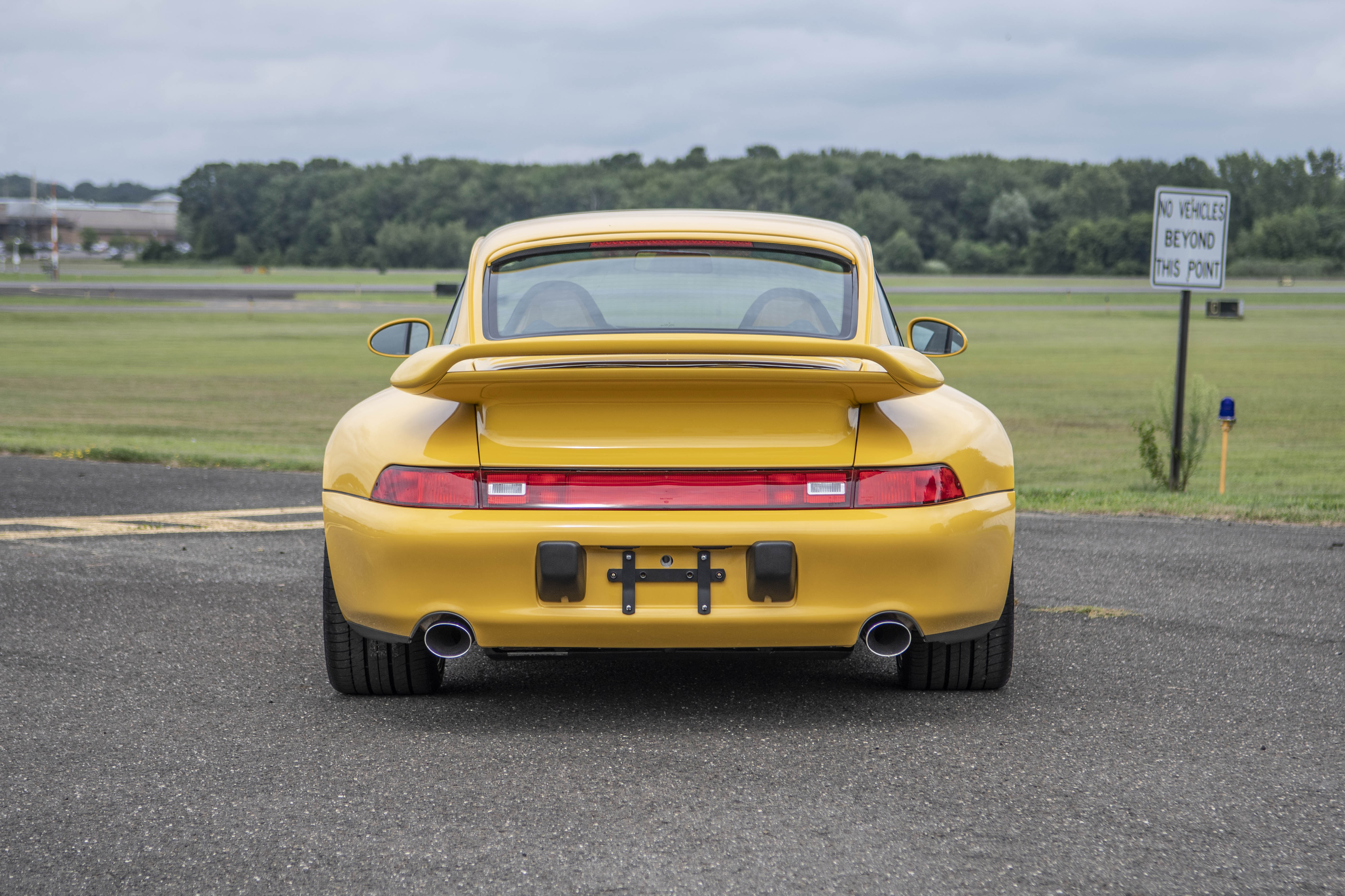 1997 PORSCHE 911 (993) CARRERA 4S - 1,126 MILES for sale by auction in  Danbury, CT, USA