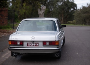 1985 MERCEDES-BENZ (V123) 250 LWB - LIMOUSINE