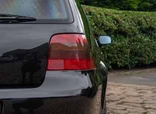 2003 VOLKSWAGEN GOLF (MK4) R32