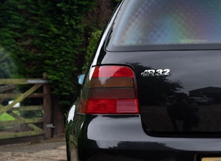 2003 VOLKSWAGEN GOLF (MK4) R32