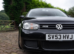 2003 VOLKSWAGEN GOLF (MK4) R32