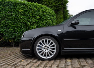 2003 VOLKSWAGEN GOLF (MK4) R32