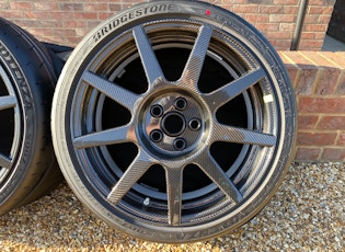 CARBON FIBRE RENAULTSPORT MEGANE TROPHY-R WHEELS