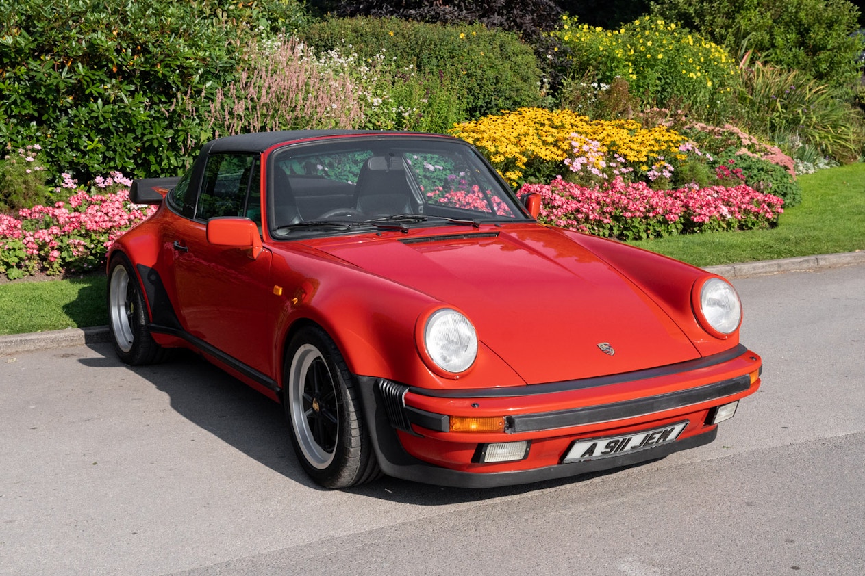 RESERVE LOWERED: 1986 PORSCHE 911 CARRERA 3.2 SUPER SPORT TARGA