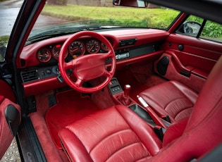 1995 PORSCHE 911 (993) CARRERA 4