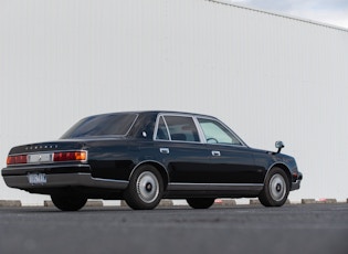 2005 TOYOTA CENTURY V12