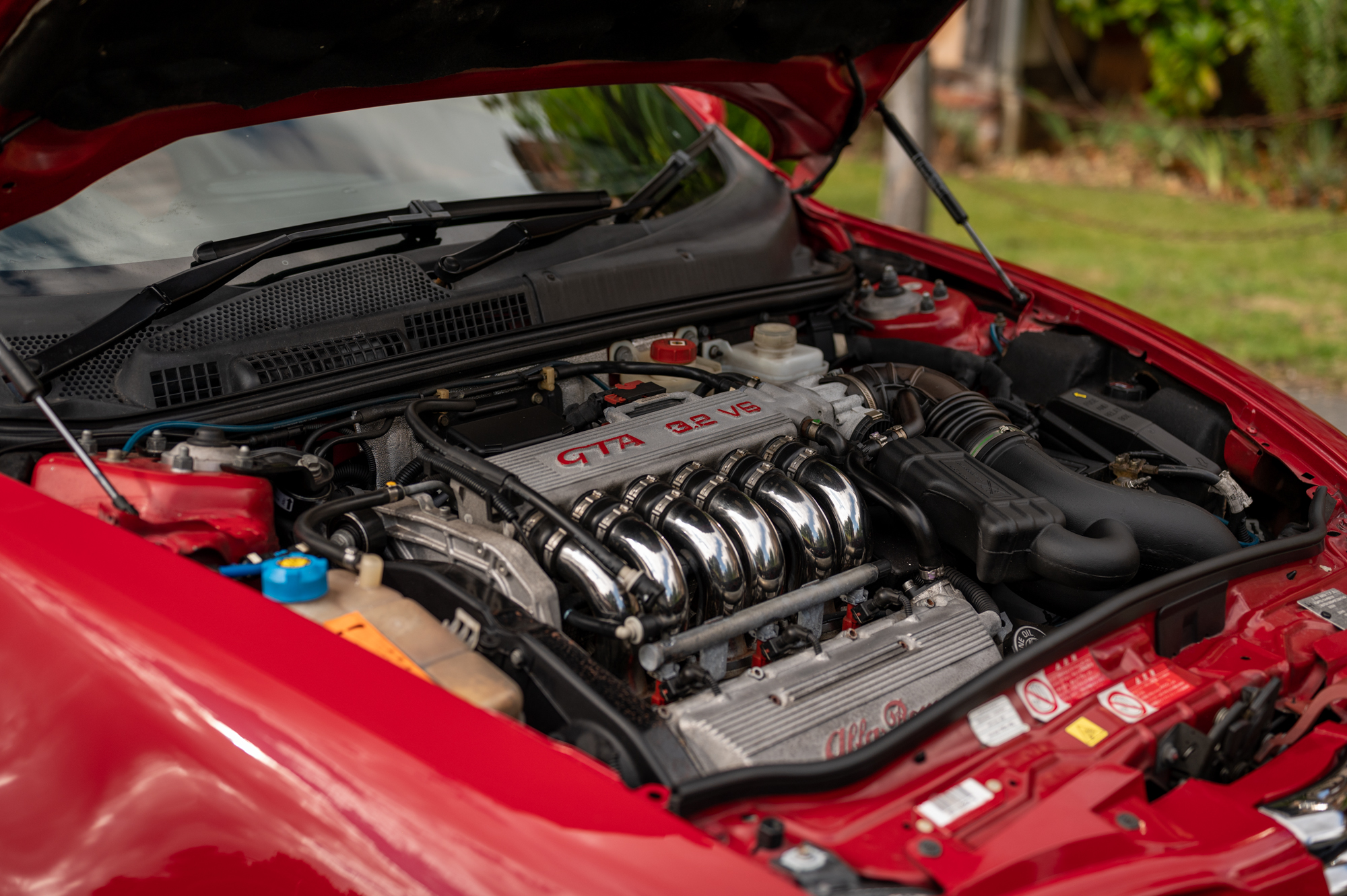 アルファロメオAlfa Romeo 147 クリスタル ペーパーウェイト 1590557.jpg