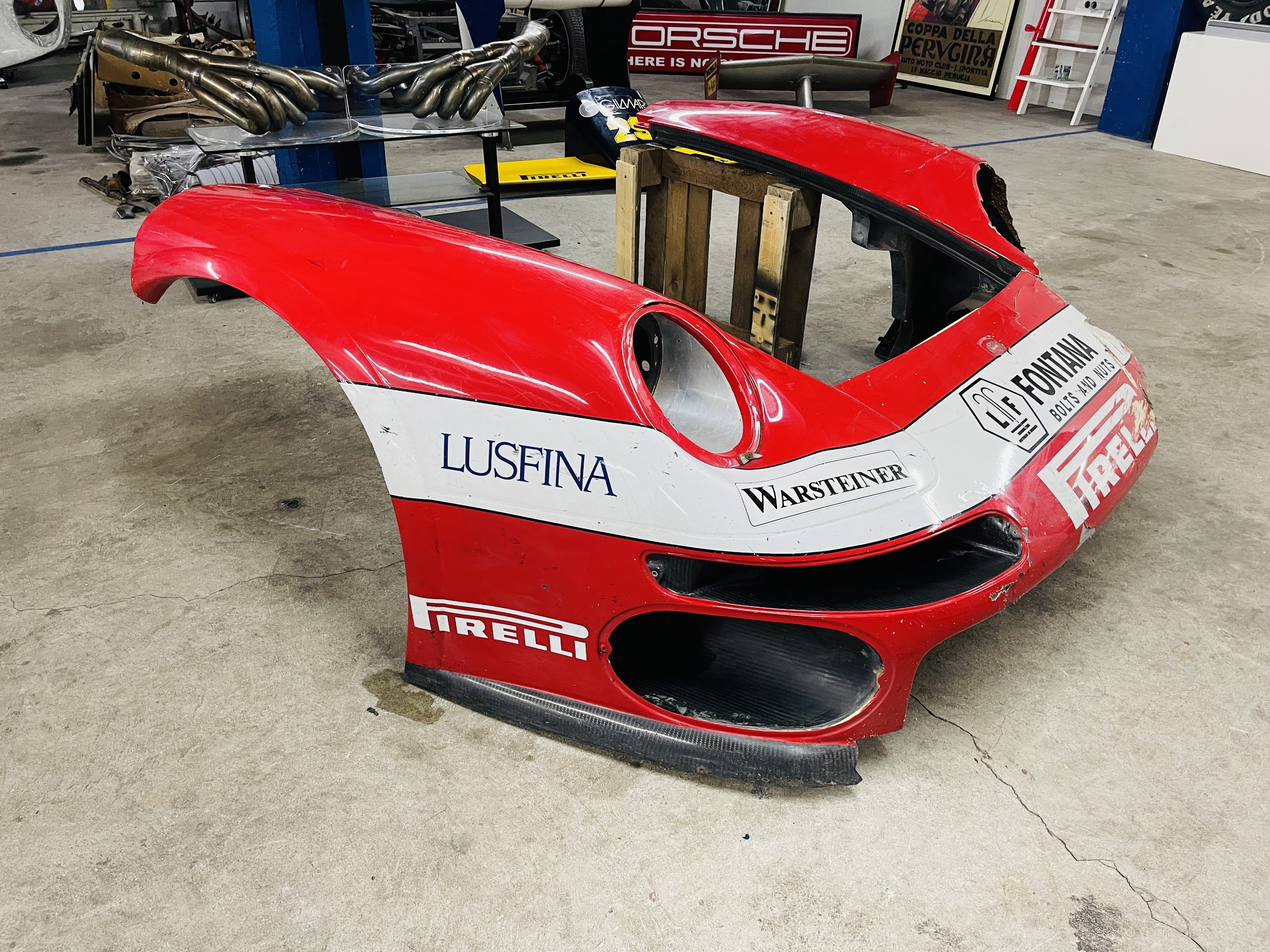 PORSCHE GT1 CRASHED FRONT END for sale in Ravenna, Italy